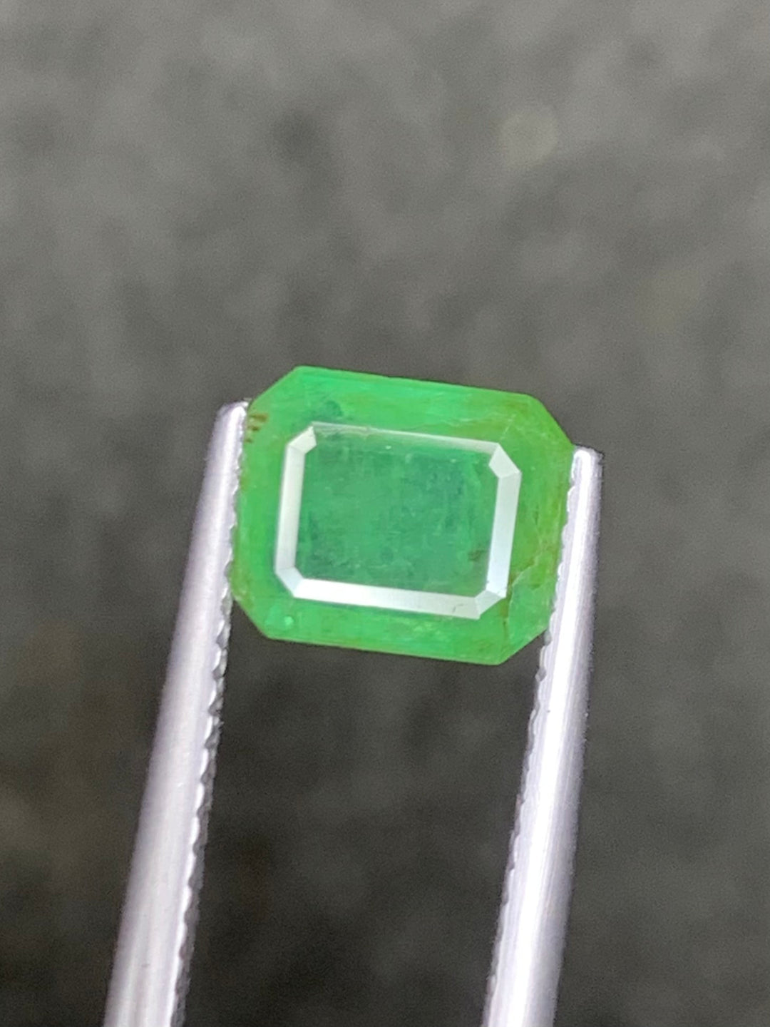 Emerald 2.00cts