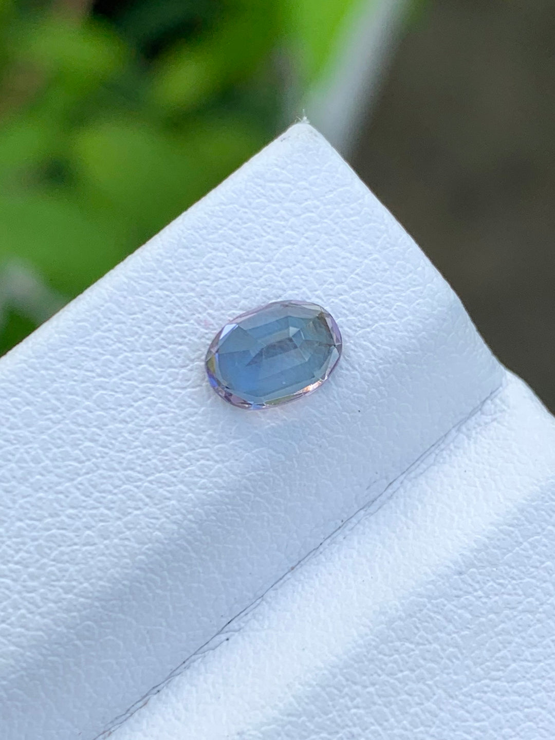 TANZANITE OVAL 0.94 CTS