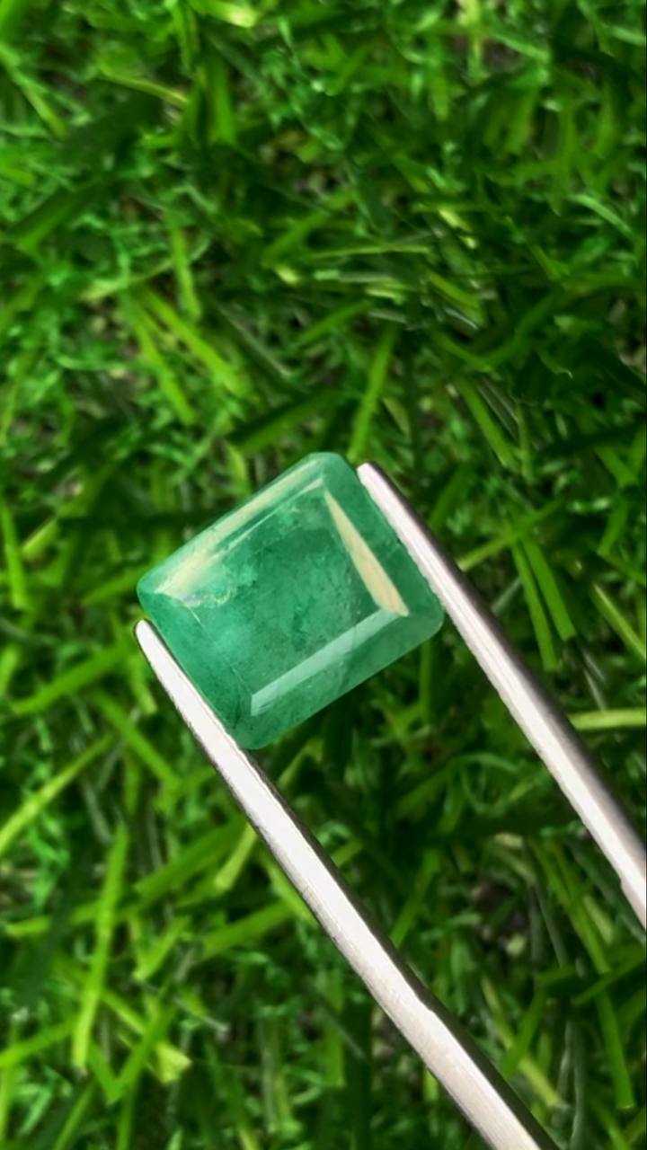 Emerald 5.50 cts