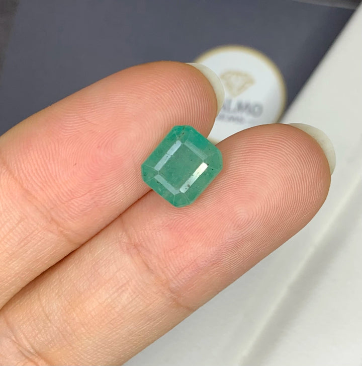 Emerald 2.79 Cts
