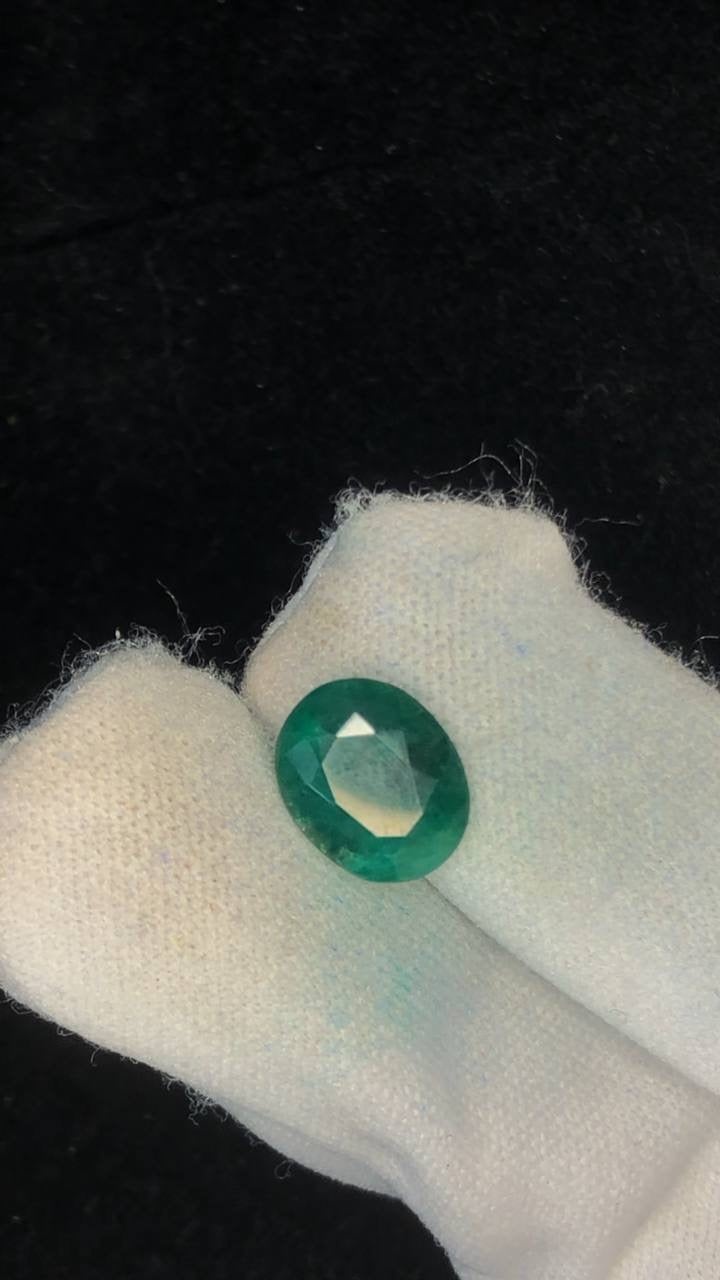 Emerald 2.22 Cts.