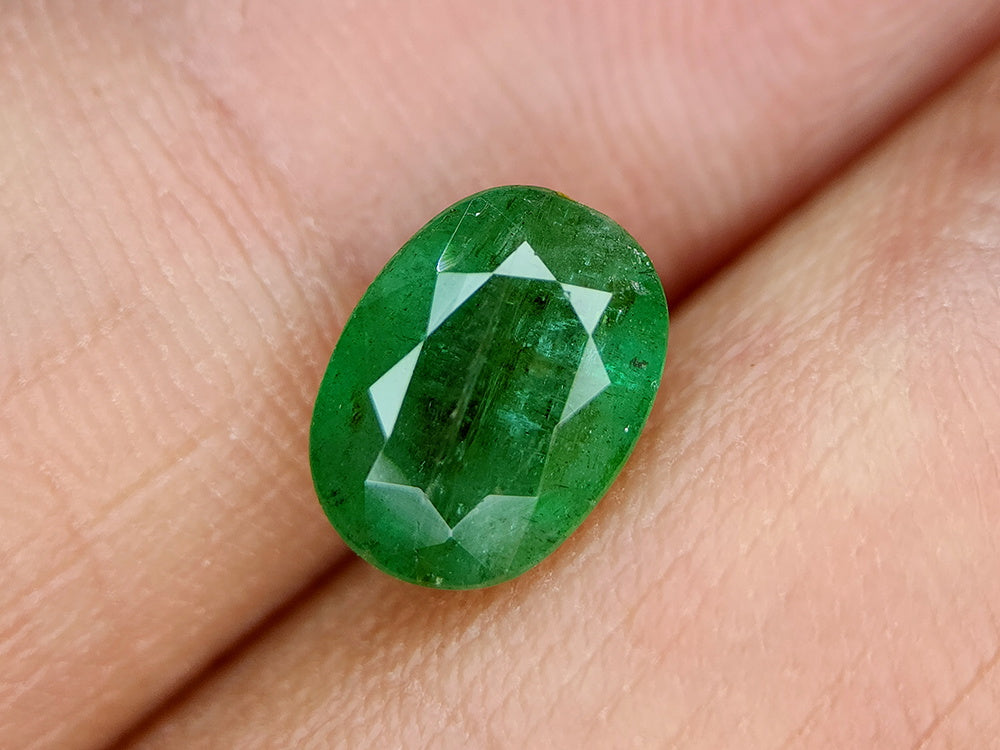 Emerald 4.10 Cts.