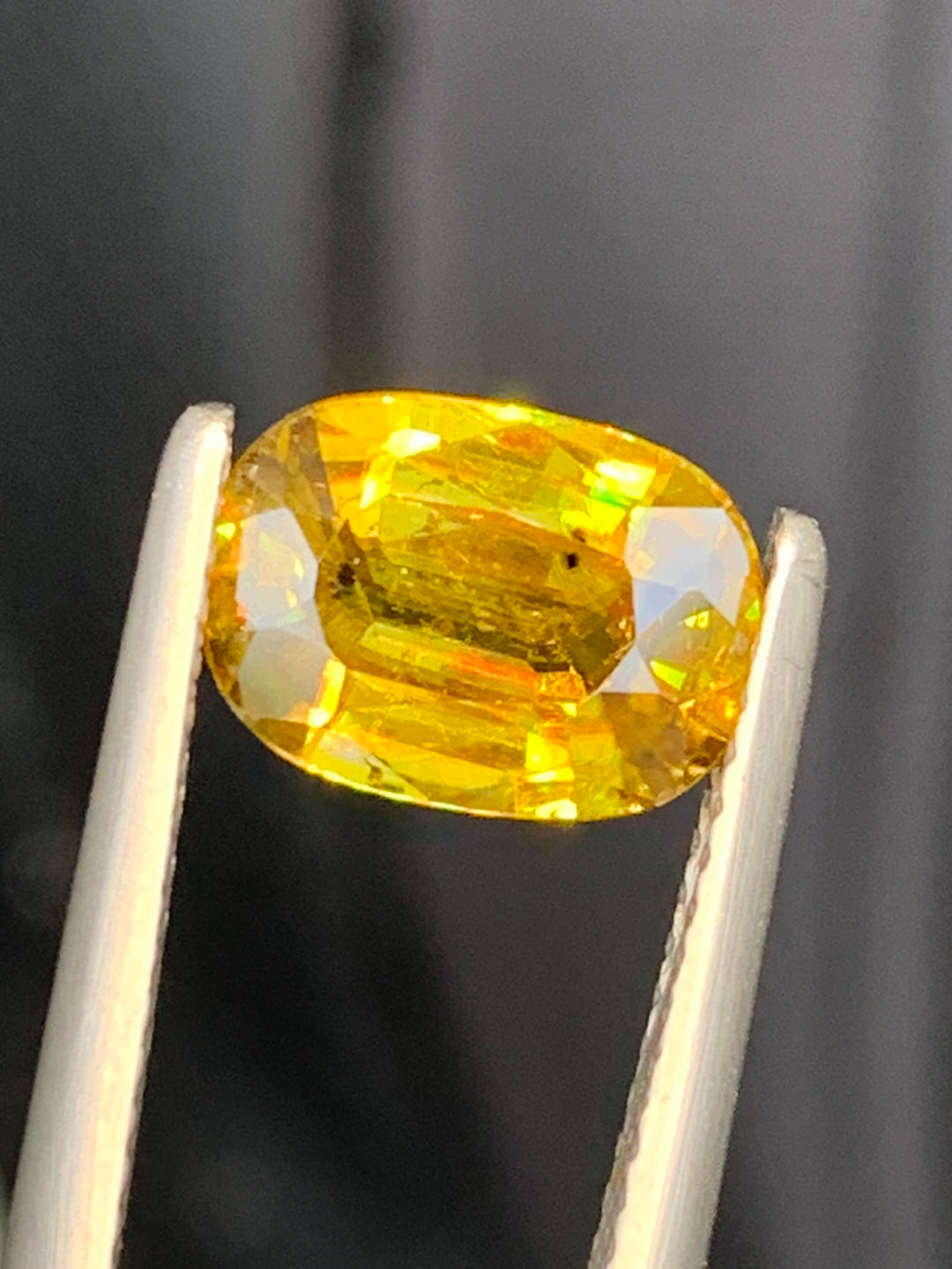 SPHENE 2.09 CTS MULTI COLOR