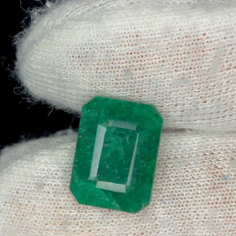 Emerald 5.50 cts