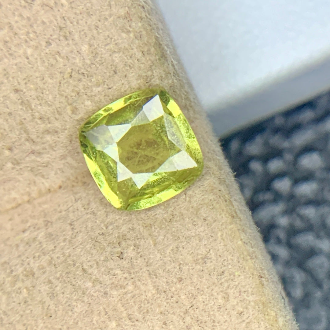 Sapphire Yellow 1.25 cts