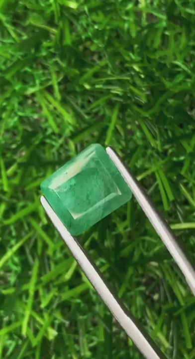 Emerald 5.50 cts