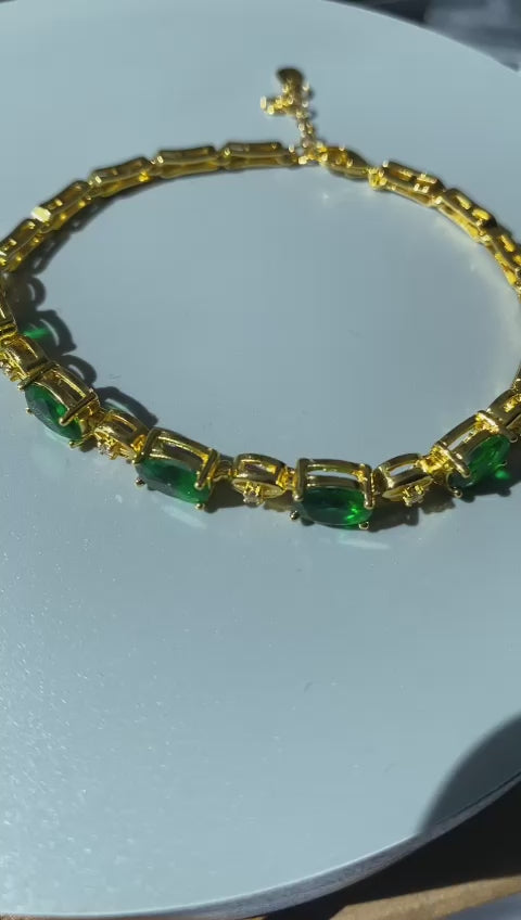 Charming Emerald Look Adjustable Bracelet