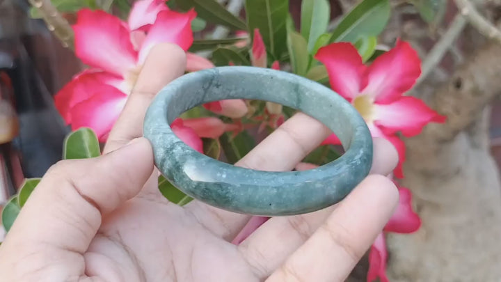 Exquisite Natural Burmese Jade Bangle