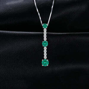 Emerald Pendant-Gorgeous Green Colour