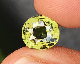 Exquisite 4.4 ct Rare Lemon Green Chrysoberyl