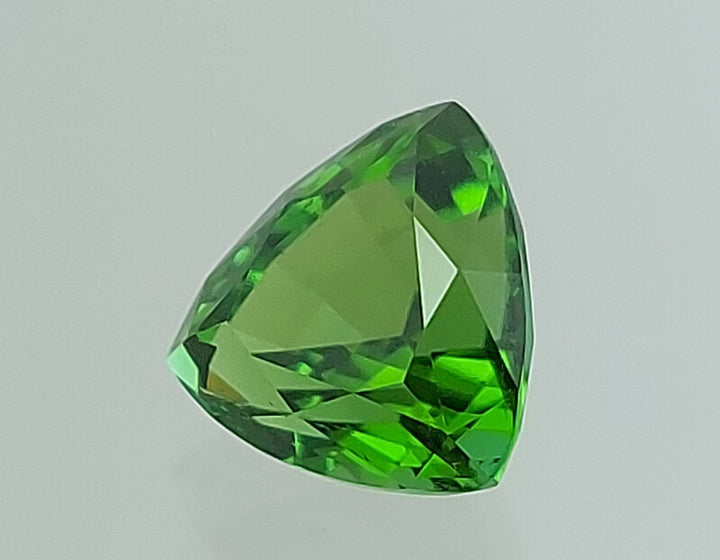 Tourmaline Gem-Beautiful Heart Shape Green  Tourmaline